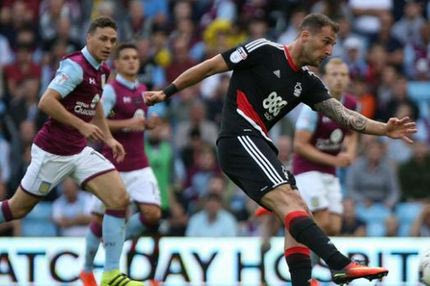 Γκολ ο Βέλλιος, νίκη η Νότιγχαμ