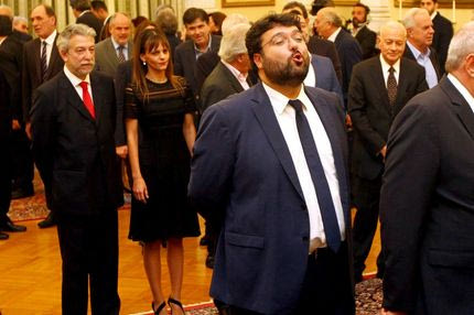 Μπρίφινγκ στο Προεδρικό για Βασιλειάδη!