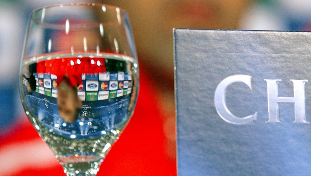 Έφυγε από τον Ολυμπιακό ως βαρετός και τώρα μοιράζει… εξάρες!