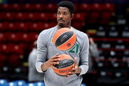 Προβληματισμένος με τον εαυτό του ο Γκάμπριελ