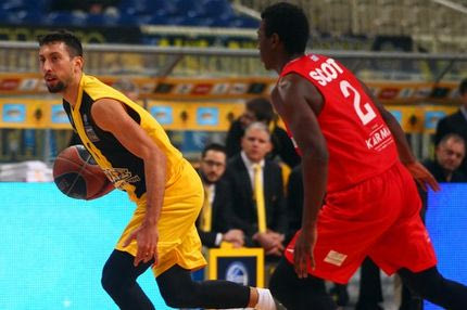 “Ξεκούραστα” η ΑΕΚ, 24 πόντοι διαφορά με Δόξα