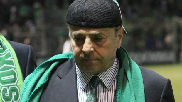 Από Μέλο και Γιόβετιτς, στον Κουρμπέλη