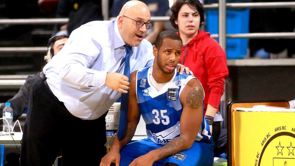 Ξέφυγε και πήγε στ’ αποδυτήρια ο Ελ Αμίν