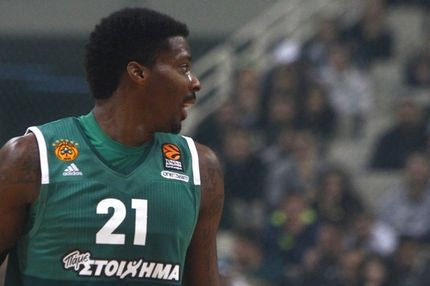 Άλλαξε 4άρι ο Πασκουάλ!