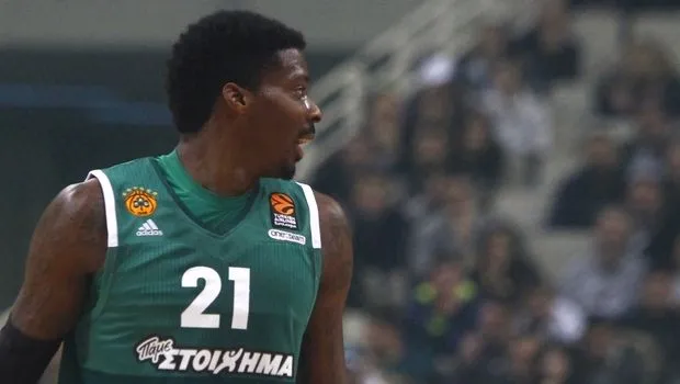 Άλλαξε 4άρι ο Πασκουάλ!