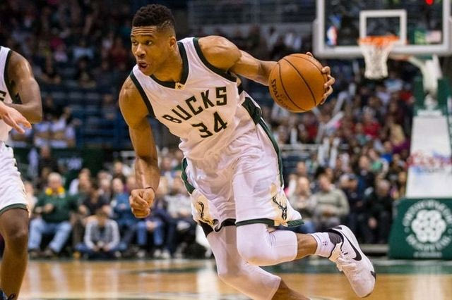 Τα κατορθώματα του Giannis: Ο μόνος που ηγείται μιας ομάδας σε όλες τις κατηγορίες!