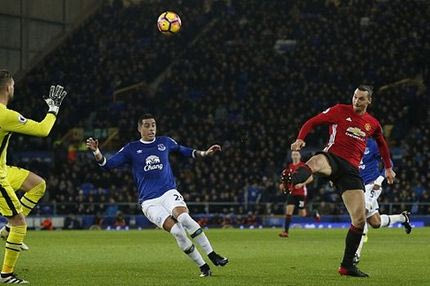 Νέα γκέλα: στο -13 από την κορυφή η Μάντσεστερ Γιουνάιτεντ