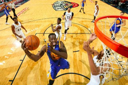 Παιδιά, είναι και ο Ντρέιμοντ Γκριν εδώ…