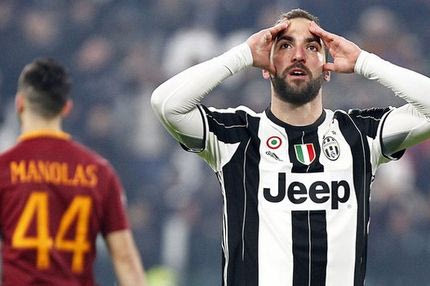 “Βασιλιάς” Ιγκουαΐν και πρωταθλήτρια χειμώνα η Γιουβέντους!