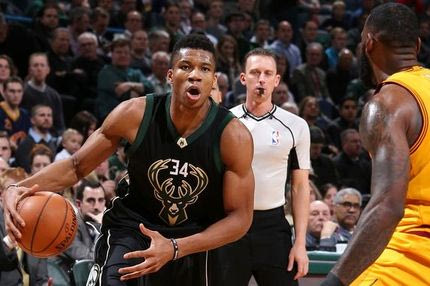 Το double-double του Αντετοκούνμπο δεν έφτανε κόντρα στον τρομερό Λεμπρόν