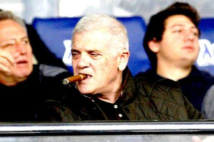 Το κουτί με τα σπίρτα ψάχνουνε στην ΑΕΚ