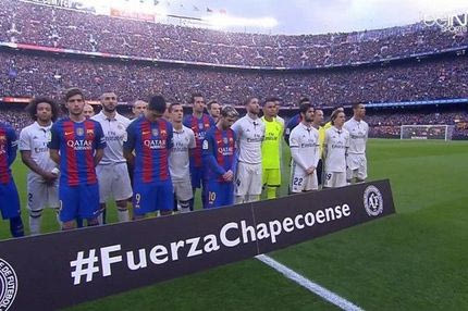 VIDEO: Δάκρυσε όλο το “Καμπ Νόου” για την Τσαπεκοένσε