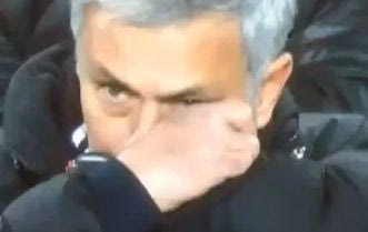 Τι ακριβώς έκανε στον πάγκο ο Μουρίνιο;