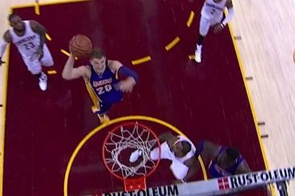 Αστόχησε σε κάρφωμα ο Mozgov κι έχασε το double-double ο Ingram