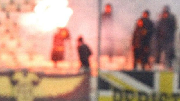 Τα… έσπασαν στον ηλεκτρικό οι οπαδοί της ΑΕΚ