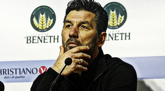 Ο “Παναθηναϊκός νόμος” του κόουτς Ουζουνίδη!