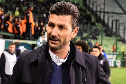 Ο Ουζουνίδης βγάζει απ’ τη… μύγα, ξίγκι!