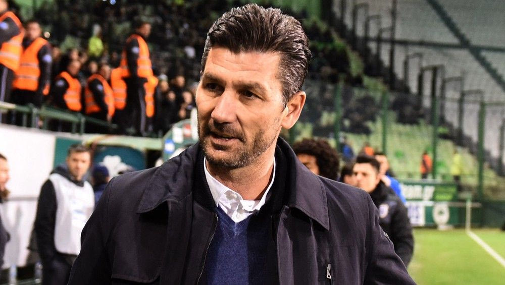 Ο Ουζουνίδης βγάζει απ’ τη… μύγα, ξίγκι!