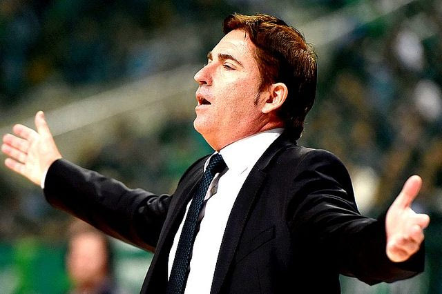 Πασκουάλ αποθεώνει Μπουρούση: “Ο καλύτερος στη θέση του!”