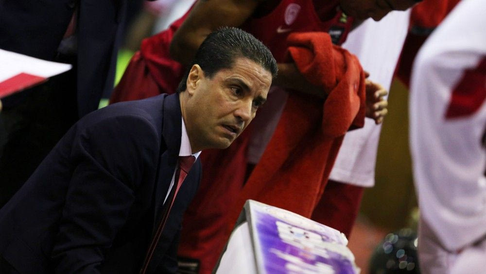 Ο Σφαιρόπουλος έβγαλε το καπέλο στον Αθηναίου!