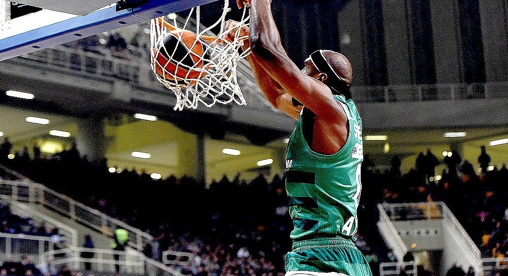 Στο ίδιο έργο θεατές… Πως, γιατί, ποιοι