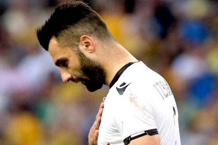 “Τοποθετήθηκε” και ιντριγκάρει ο Τζαβέλλας