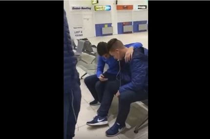 Mannequin Challenge στο αεροδρόμιο!