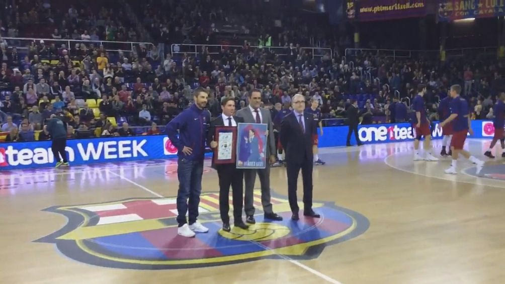 Αποθεώθηκε στο “Palau Blaugrana” ο Πασκουάλ