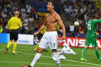 Απίθανος Κριστιάνο: Έφτασε τα 40 χατ-τρικ