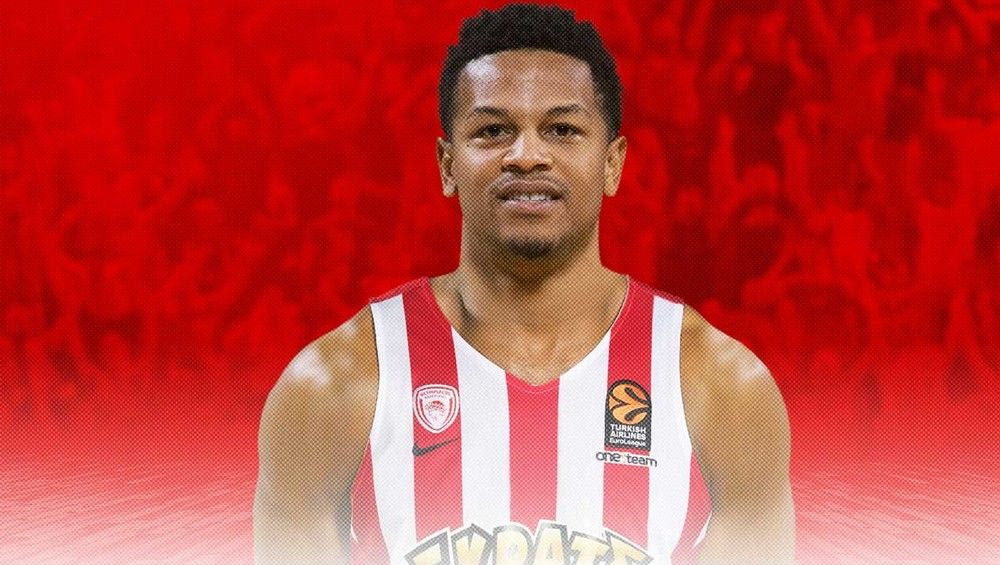 Ανακοινώθηκε ο Γουότερς