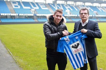 Ανακοινώθηκε από την Έσμπιεργκ ο Τσιμίκας