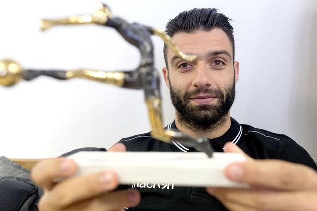 Η αρχή του τέλους με Τζαβέλλα