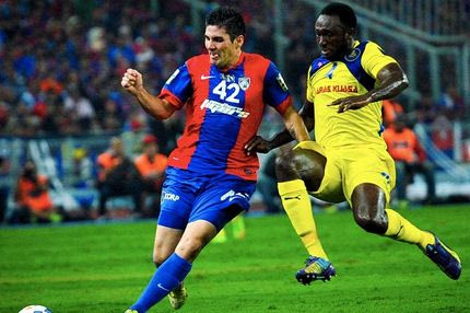 “Τρέχει” για Ντίας η ΑΕΚ, ξεκαθαρίζει για τους υπόλοιπους