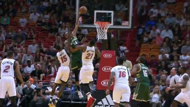 Λείπει ο Giannis από το Top-10;