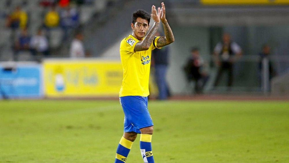 Γιατί “καίει” η ΑΕΚ τον Αραούχο