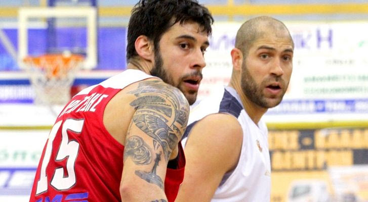 Συγκινήθηκε και απάντησε στον Πρίντεζη ο Βασιλόπουλος