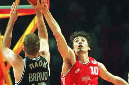 Ο πρώην παίκτης του ΠΑΟΚ που τίμησαν οι Ρόκετς