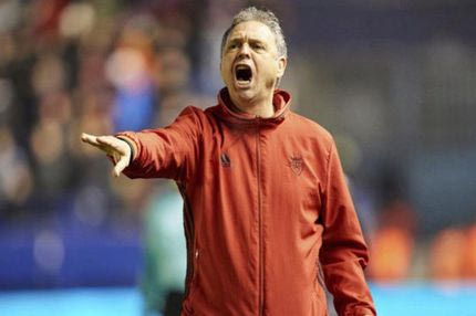 Απολύθηκε αυτός που ήθελε τον Μανιάτη