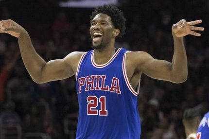 Ο Εμπίντ δεν συμπαθεί καθόλου τον Τραμπ και τον κορόιδεψε ξανά!