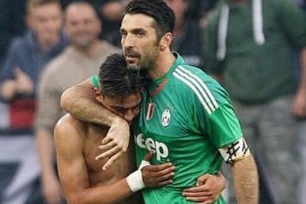 Μπουφόν και Ντιμπάλα έδωσαν σάρκα και οστά σε ένα παιδικό όνειρο