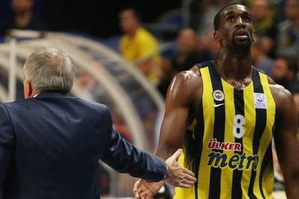 “Επίθεση” Ούντο σε Ζοτς