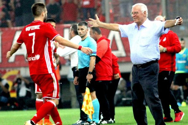 Θεοδωρίδης: “Να παίζουν και οι νέοι παίκτες που έχει πάρει ο πρόεδρος”