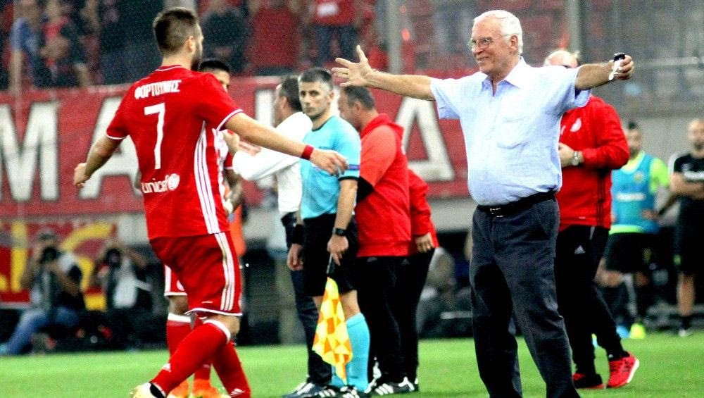 Θεοδωρίδης: “Να παίζουν και οι νέοι παίκτες που έχει πάρει ο πρόεδρος”