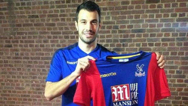 Η πρώτη φωτογραφία του Μιλιβόγεβιτς στην Κρίσταλ Πάλας