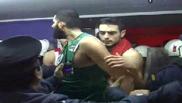 To “Πήγαινε μέσα ρε μαλ@@@” στη φυσούνα!