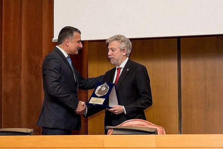 Ο Κοντονής στην πίτα της ΕΟΠ…Πως αλλάζουν οι καιροί!