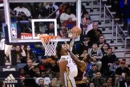 Ποιος τόλμησε να κόψει στα ίσα τον Λεμπρόν;