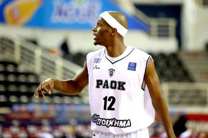 Μόνος του και όλοι τους: Ο ΜακΦάντεν νίκησε την Νεπτούνας!