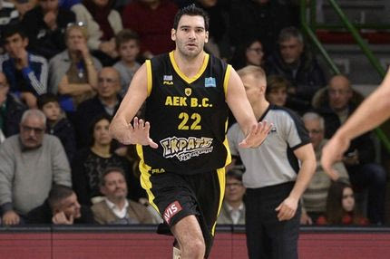 Μαυροειδής για Ζντοβτς: “Ήταν χάδι, όχι χειροδικία”