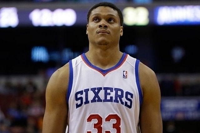 Τον είχε διώξει η ΑΕΚ, αλλά επιστρέφει